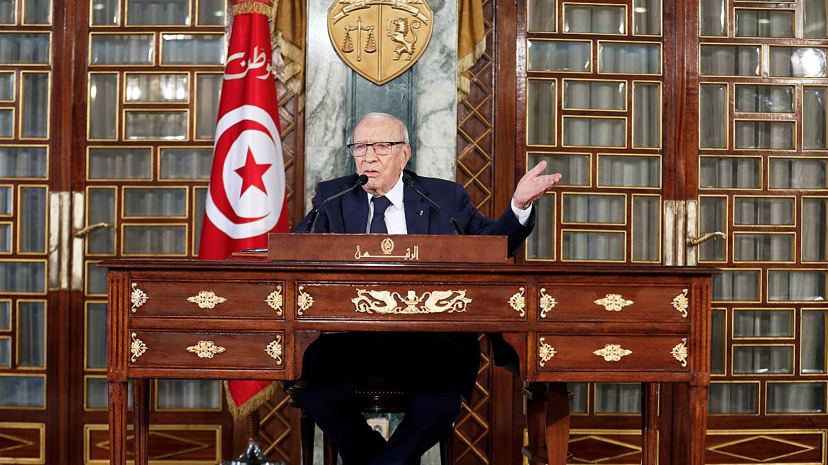 رفع دعوى قضائية في تونس ضد الرئيس قائد السبسي في تجاوز السلطة 