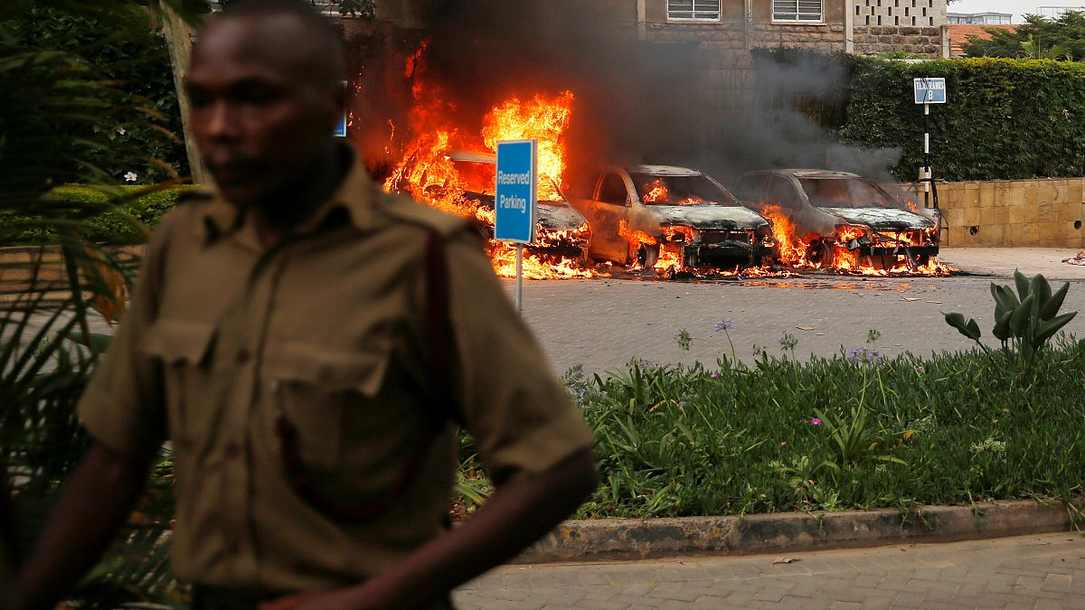 عامل في مشرحة: قتلى هجوم العاصمة الكينية بينهم بريطاني وأمريكي