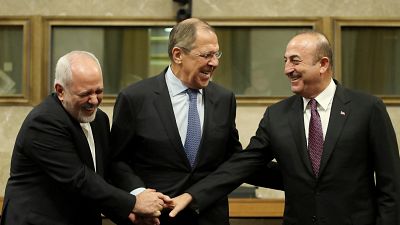 Sergey Lavrov: "A Rússia apenas observa o processo do Brexit"