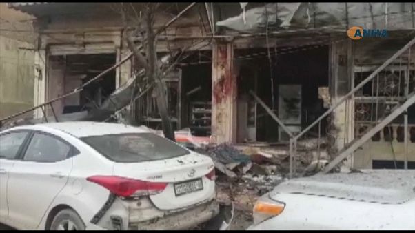 سوريا: مقتل 16 شخصا بينهم 4 جنود أمريكيين في انفجار انتحاري نفذه داعش في منبج سوريا: مقتل 16 شخصا بينهم 4 جنود أمريكيين في انفجار انتحاري نفذه داعش في منبج