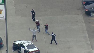 Watch: Man arrested after a bizarre police chase in Dallas, Texas