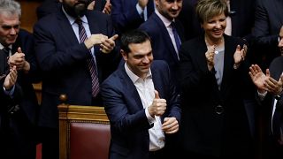 Yunan Başbakan Çipras 8'inci güven oylamasında da başarılı çıktı
