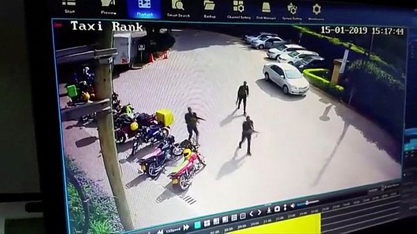 Kenya: aumenta il numero delle vittime dell'attacco a Nairobi Kenya: aumenta il numero delle vittime dell'attacco a Nairobi