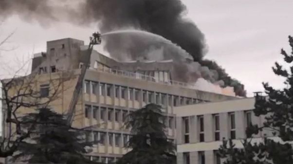 Gasexplosion an Lyoner Universität – drei Personen verletzt Gasexplosion an Lyoner Universität – drei Personen verletzt