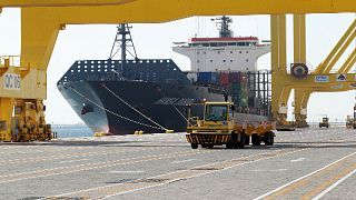 سفينة بضائع في ميناء حمد في الدوحة