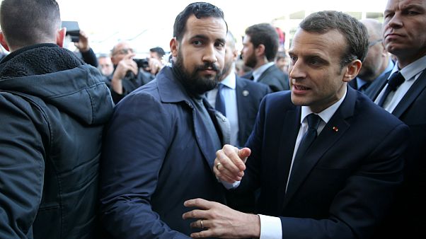 دستیار پیشین امانوئل ماکرون بازداشت شد دستیار پیشین امانوئل ماکرون بازداشت شد
