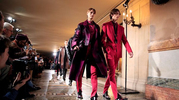 Brands change Paris Fashion Week runway schedule to avoid yellow vests protesters Brands change Paris Fashion Week runway schedule to avoid yellow vests protesters