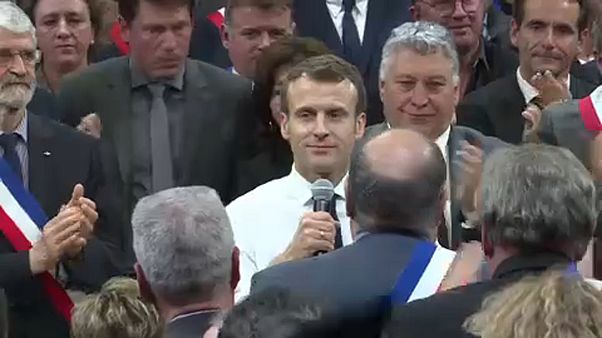 Gelbe Westen: Alle blicken auf Macron Gelbe Westen: Alle blicken auf Macron