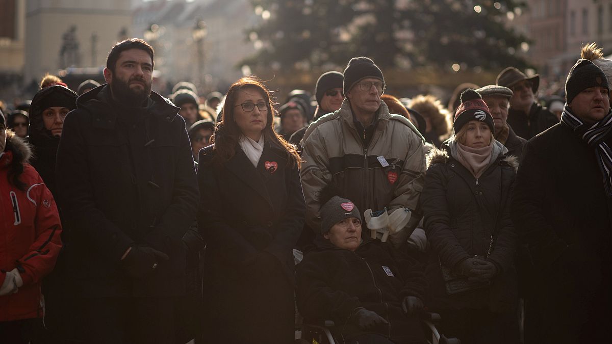 لهستان؛ حضور ده‌ها هزار تن در مراسم تدفین شهردار گدانسک