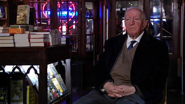 Eduardo Lourenço: "Não sou um grande pensador, o mundo é que pensa" Eduardo Lourenço: "Não sou um grande pensador, o mundo é que pensa"