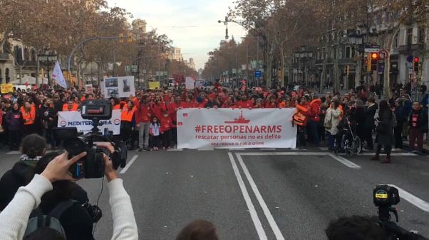 170 muertos en el Mediterráneo en 48 horas y solo un barco de rescate 170 muertos en el Mediterráneo en 48 horas y solo un barco de rescate