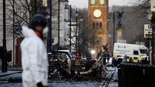Β. Ιρλανδία: Δύο συλλήψεις για την έκρηξη αυτοκινήτου