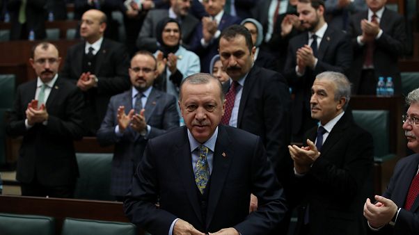 Erdoğan'dan Trump'a: Menbiç'te güvenliği devralmaya hazırız Erdoğan'dan Trump'a: Menbiç'te güvenliği devralmaya hazırız