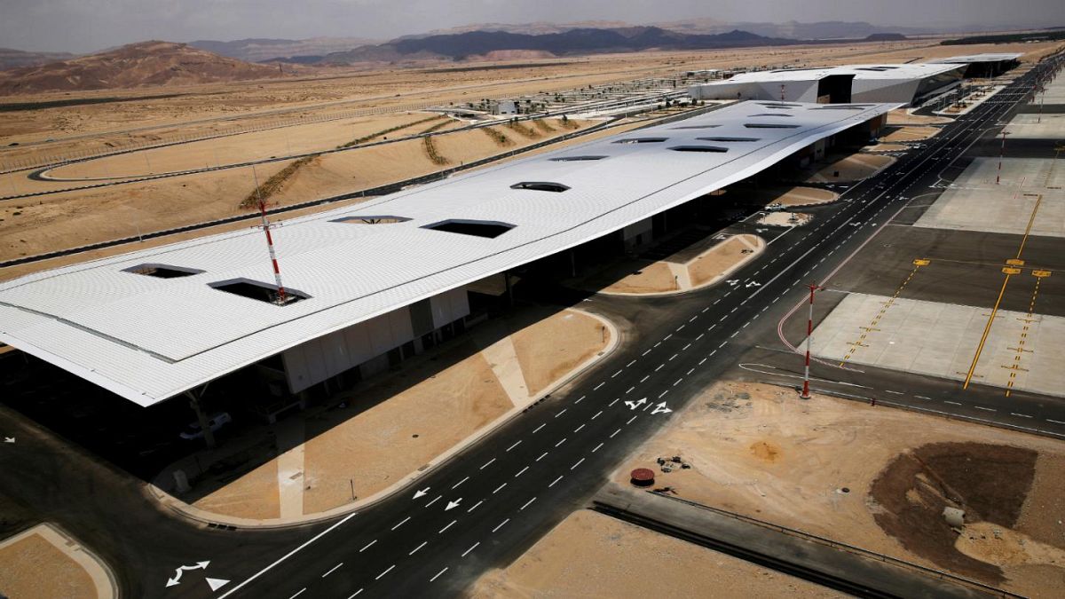 إسرائيل تفتتح مطاراً قرب العقبة والأردن تعتبره انتهاكاً لسيادتها