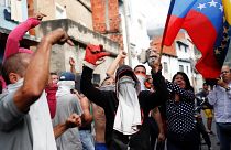 La violencia vuelve a las calles venezolanas en medio de la lucha de poderes del Estado