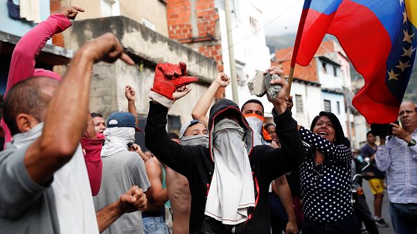 La violencia vuelve a las calles venezolanas en medio de la lucha de poderes del Estado La violencia vuelve a las calles venezolanas en medio de la lucha de poderes del Estado