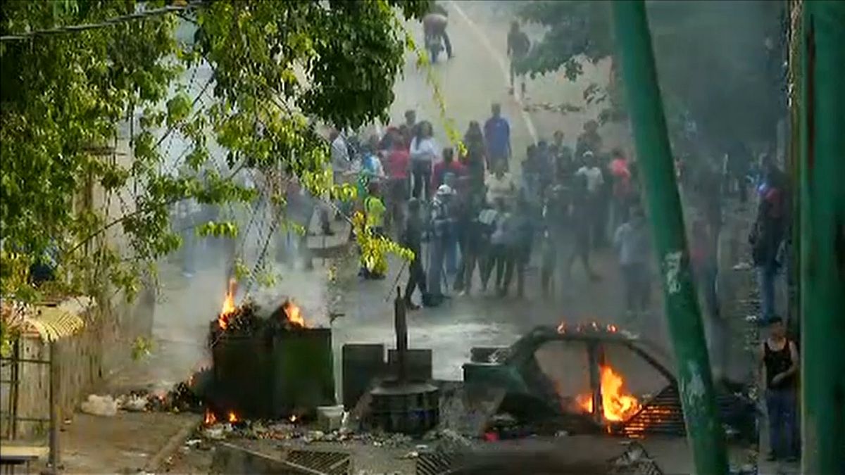 Беспорядки в Каракасе