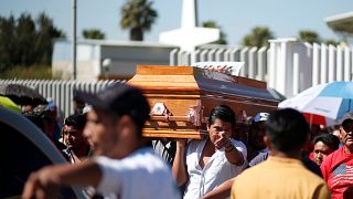 Explosión de un oleoducto en México: tanto dolor no cabe en el cementerio de Tlahuelilpan