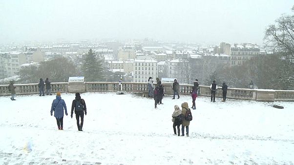 Paris sous un manteau blanc Paris sous un manteau blanc