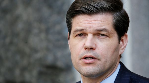 Top US diplomat in charge of European affairs resigns, citing personal reasons Top US diplomat in charge of European affairs resigns, citing personal reasons