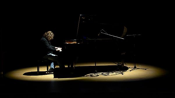 Piyanist Tuluyhan Uğurlu: Mozart sadece Avrupalıların olabilir mi? Mozart, hepimizin Mozart'ı Piyanist Tuluyhan Uğurlu: Mozart sadece Avrupalıların olabilir mi? Mozart, hepimizin Mozart'ı