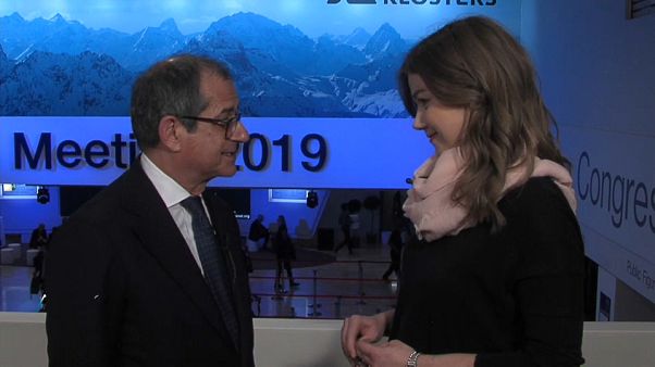 Давос-2019: Триа обещает следовать плану бюджета Давос-2019: Триа обещает следовать плану бюджета