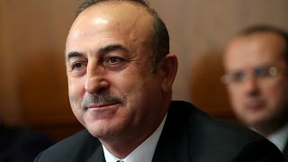أوغلو: تركيا قادرة على إقامة منطقة آمنة في سوريا.. ونتواصل مع الحكومة السورية