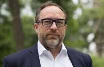Wikipedia'nın kurucularından Jimmy Wales: Yalan haberle kandırılan halkın iradesi gerçeği yansıtmaz