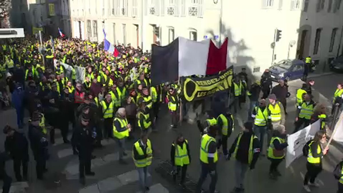 France: Yellow vests to run in European elections