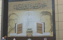  في يوبيله الذهبي.. معرض القاهرة للكتاب يواجه منافسة من معرض سور الأزبكية