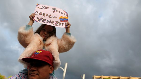 Dünya Maduro ve Guaido arasında bölündü: Avrupa Parlamentosu Guaido'yu destekledi Dünya Maduro ve Guaido arasında bölündü: Avrupa Parlamentosu Guaido'yu destekledi