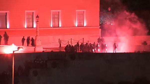 ترجيح مصادقة اليونان على تغيير اسم مقدونيا رغم احتجاجات الشارع ترجيح مصادقة اليونان على تغيير اسم مقدونيا رغم احتجاجات الشارع