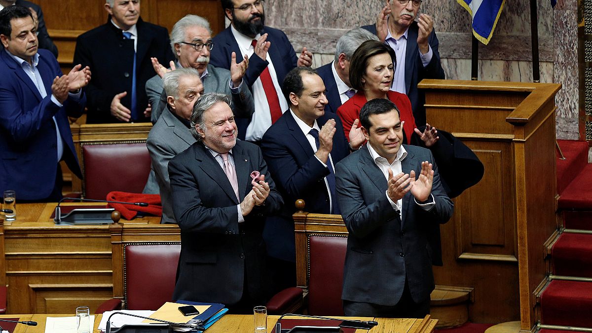 A görög parlament jóváhagyta Észak-Macedónia nevét