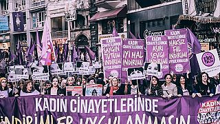Türkiye'de kadın cinayetleri
