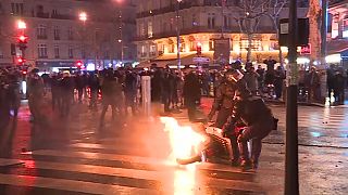 مظاهرات ليلية وسط باريس 26-01-2019