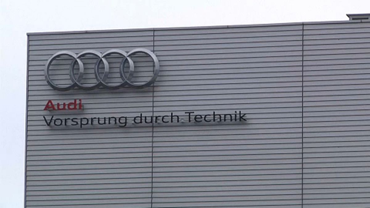 A német anyacéggel tárgyalnának a győri Audi sztrájkolói