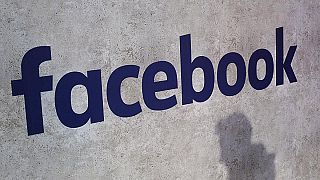  زوكربرغ يخطط لدمج فيسبوك ماسنجر واتساب وإنستغرام عام 2020