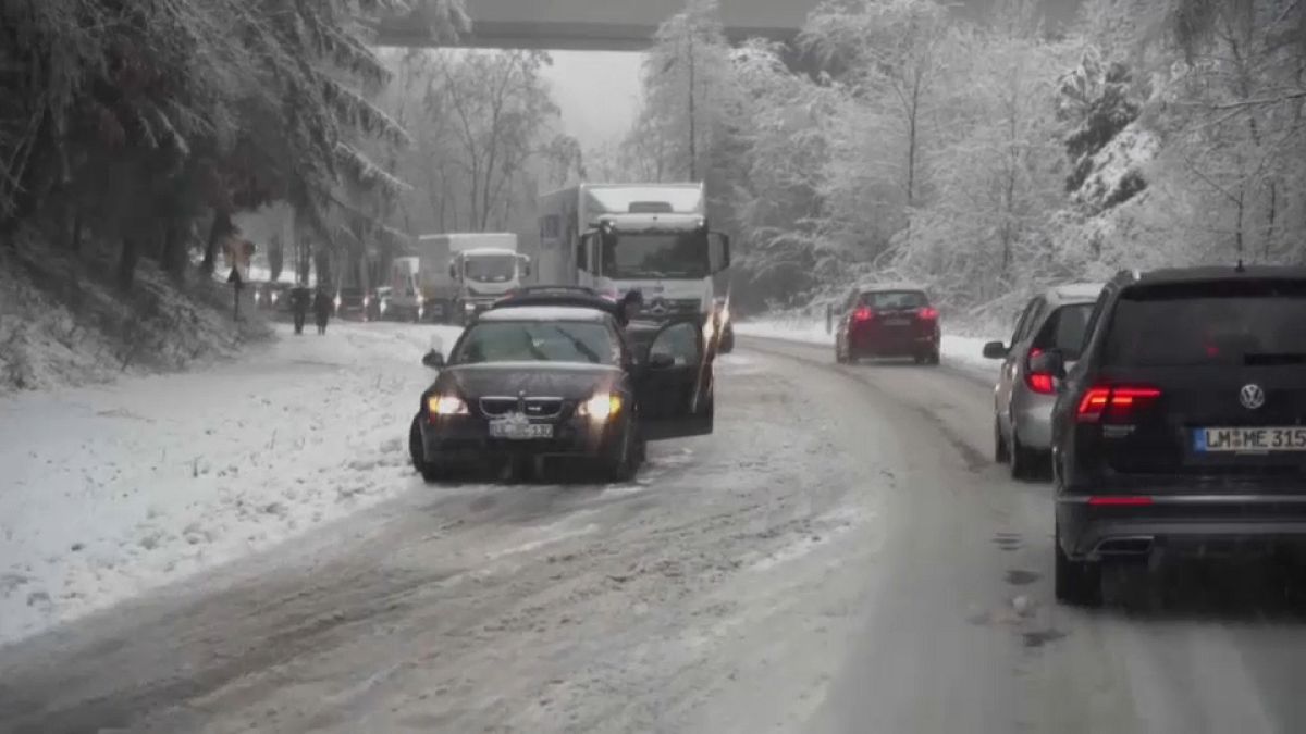Heavy snowfall causes chaos on roads in southwest Germany