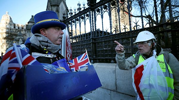 Brexit: átalakítaná az ír határgaranciát a kormány Brexit: átalakítaná az ír határgaranciát a kormány