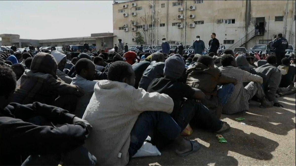 A migránsokról szólt a líbiai és az osztrák kormányfők találkozója 