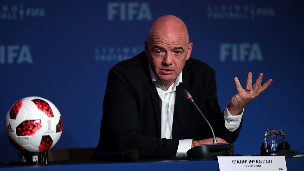 FIFA Başkanı Infantino: 2022 Dünya Kupası maçlarının bazıları Kuveyt'te oynanabilir