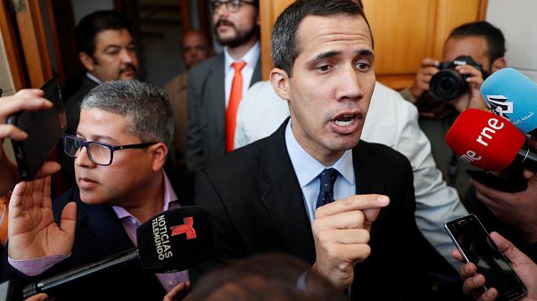 Pression de plus en plus forte sur le vénézuélien Nicolas Maduro Pression de plus en plus forte sur le vénézuélien Nicolas Maduro