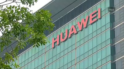 Huawei acusada pela justiça dos EUA