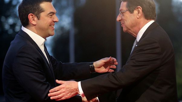 Οι επαφές Αναστασιάδη-Τσίπρα στην MED7 Οι επαφές Αναστασιάδη-Τσίπρα στην MED7