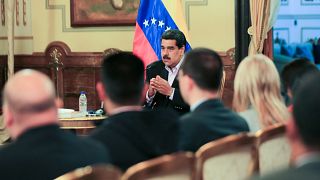 Venezuela : Nicolas Maduro souffle le chaud et le froid