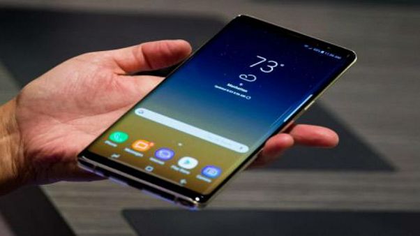 Samsung telefonlarda iç hafıza kapasitesini 1 terebayta çıkarıyor Samsung telefonlarda iç hafıza kapasitesini 1 terebayta çıkarıyor
