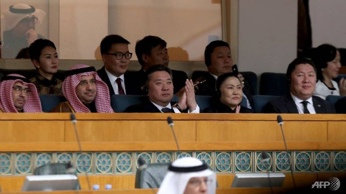 Yolsuzluk iddiaları Moğolistan meclis sözcüsünü koltuğundan etti