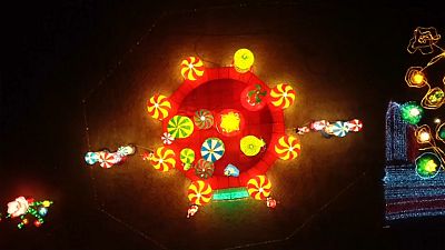 China celebra con un despliegue de luz y color el inicio del nuevo año lunar