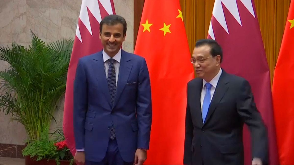 أمير قطر مع رئيس مجلس الدولة الصيني تشيانغ