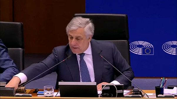 Eurodeputados adotam regras de maior transparência Eurodeputados adotam regras de maior transparência